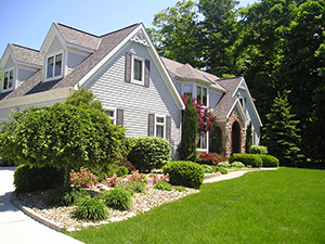 Landscapers and Lawncare Services in Long Beach, MS